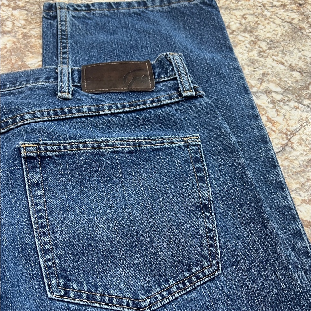 Magellan Outdoors Men's Blue Straight Jeans - Picture 6 of 7